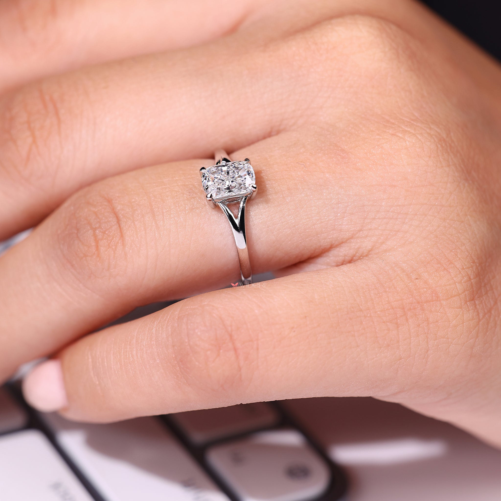 Cushion cut ring featuring a stunning cushion diamond engagement ring.