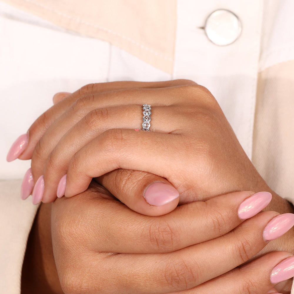 Lab Grown Diamond milgrain wedding band for eco-friendly luxury.
