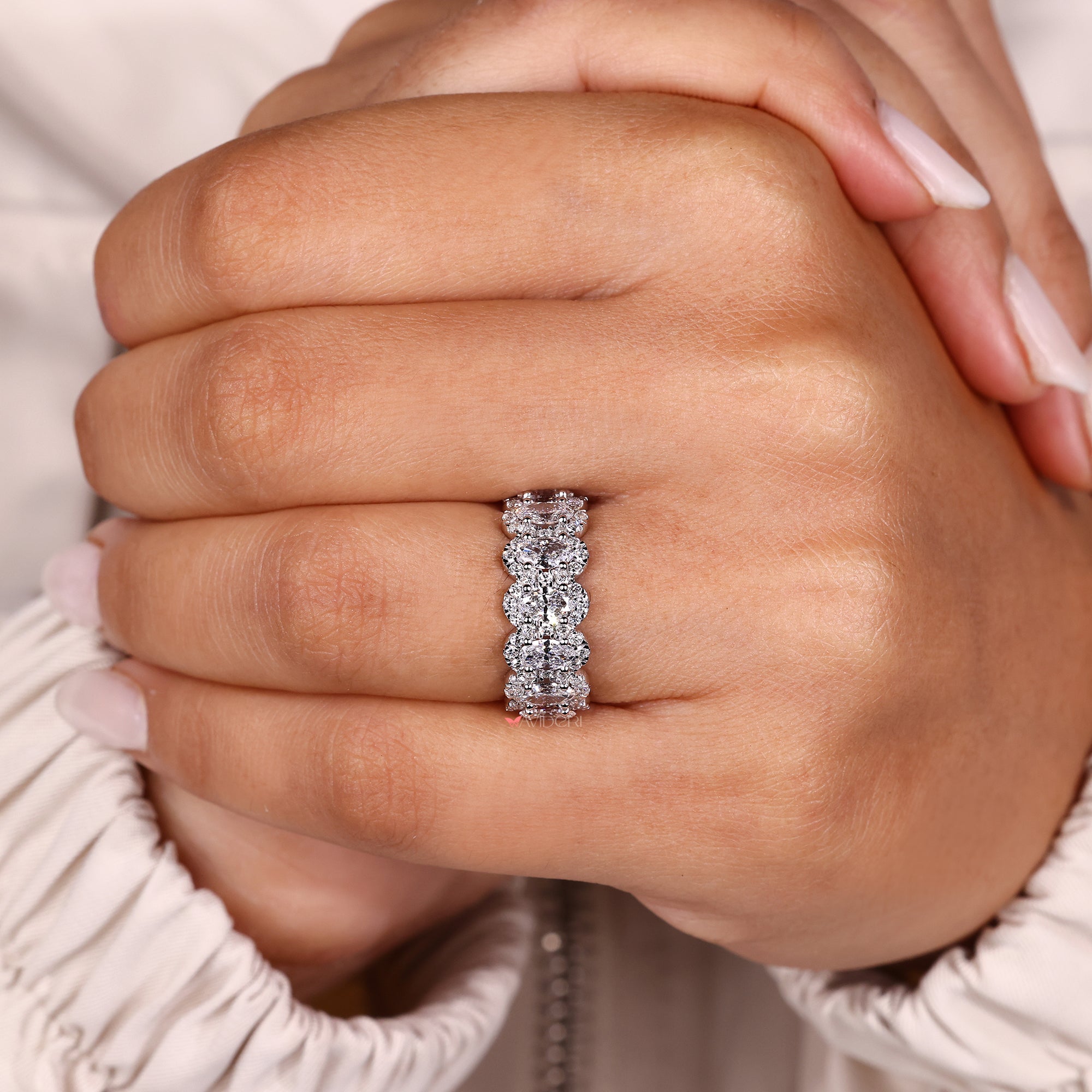 Unique wedding band from Avideri with Lab Grown Diamonds.