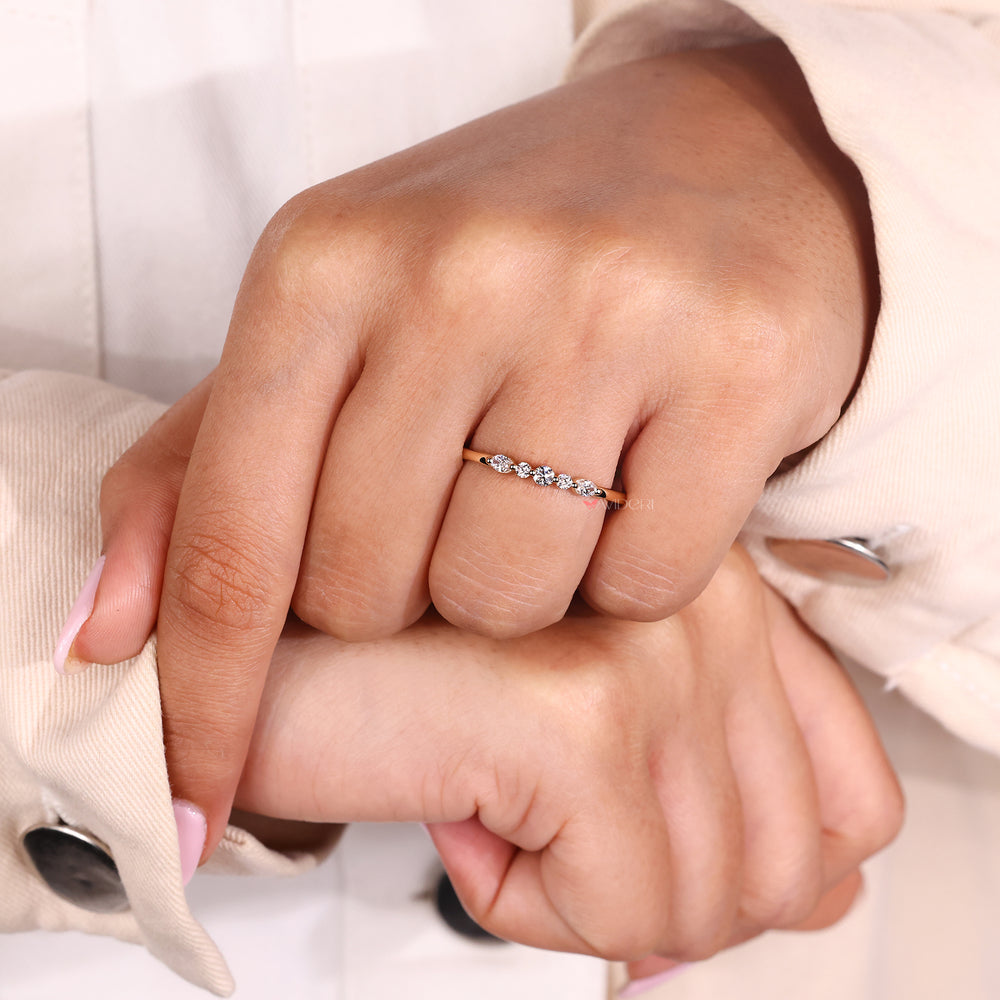 Avideri band with avideri wedding band.