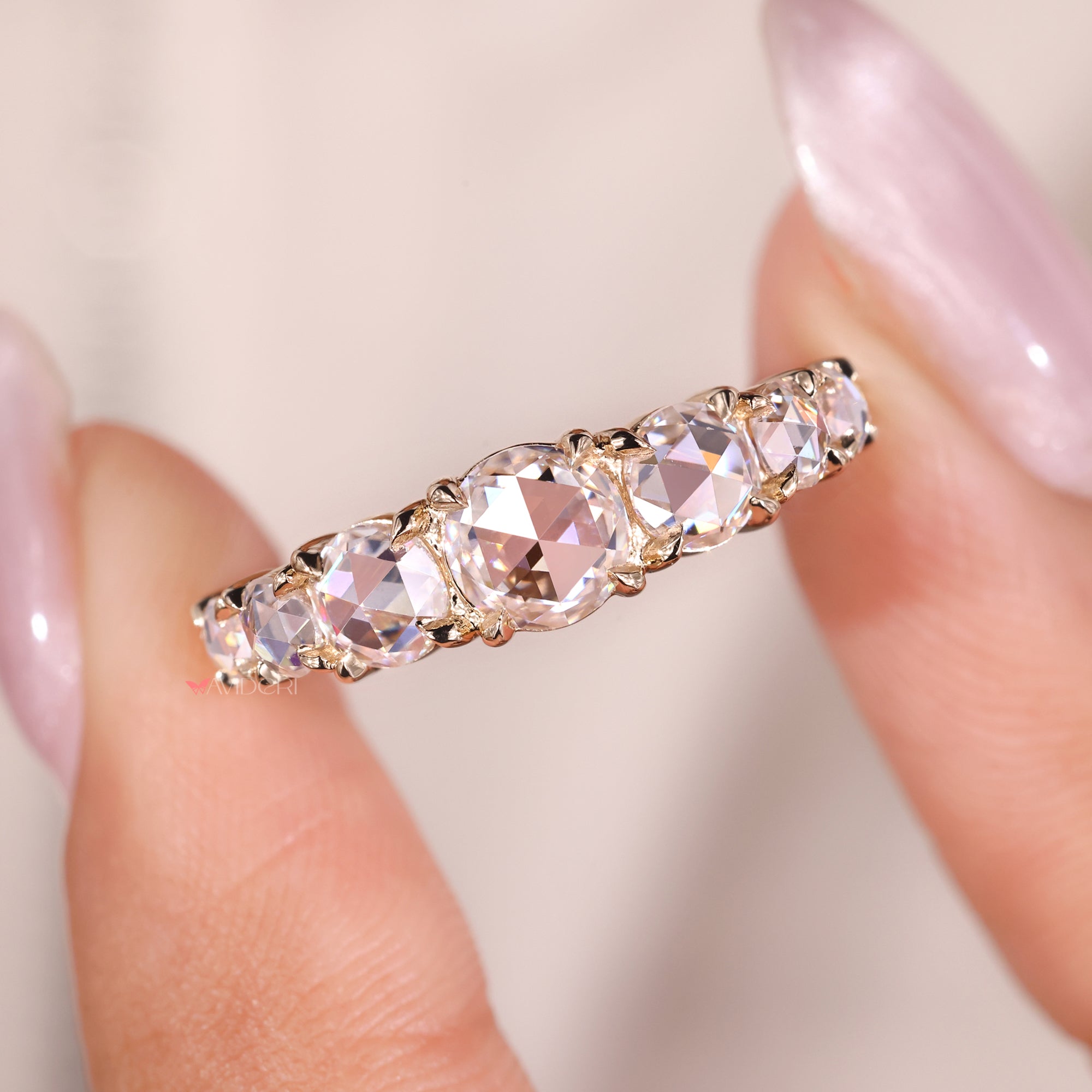 Custom wedding band fits your style and your story.

