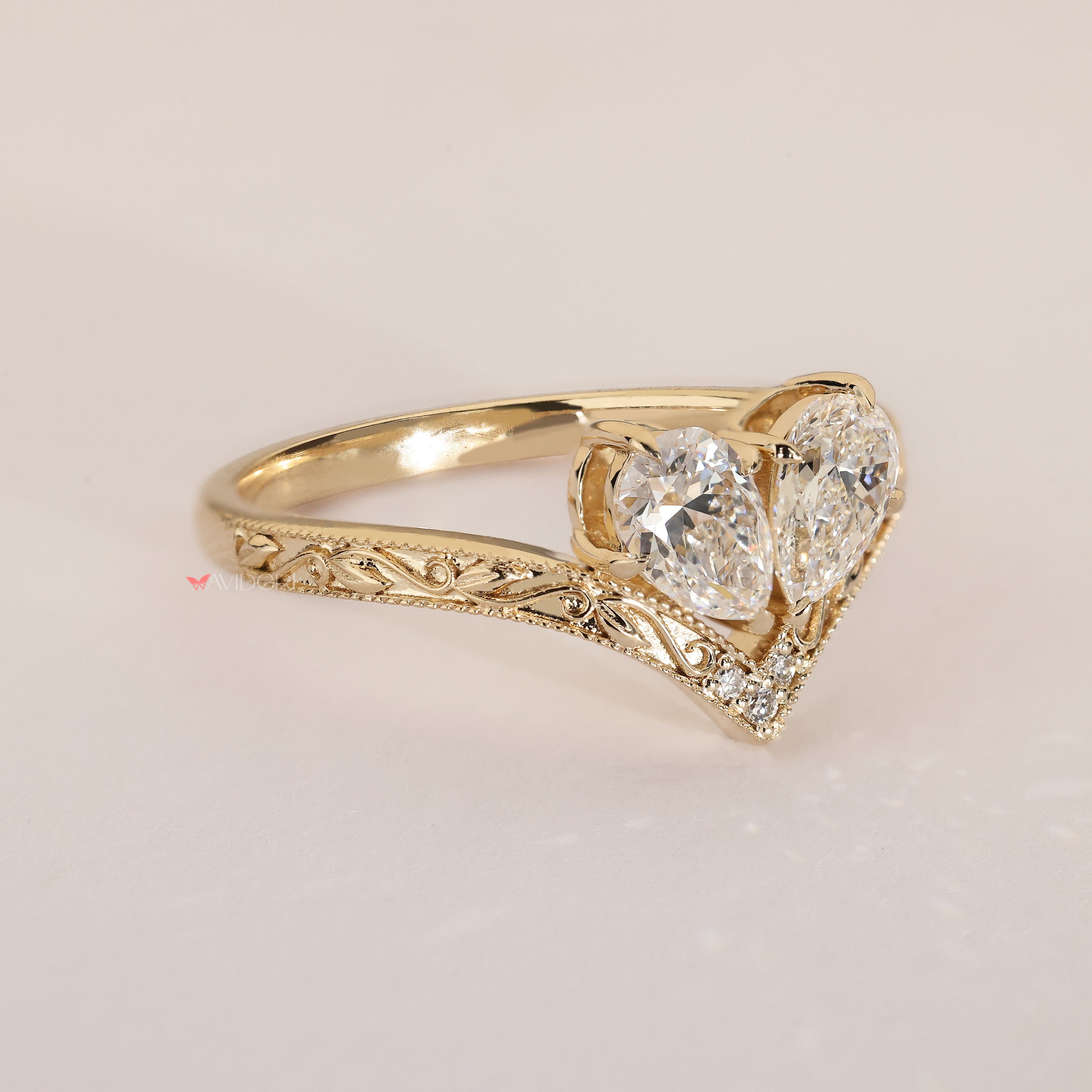 Filigree toi et moi diamond ring handmade style.
