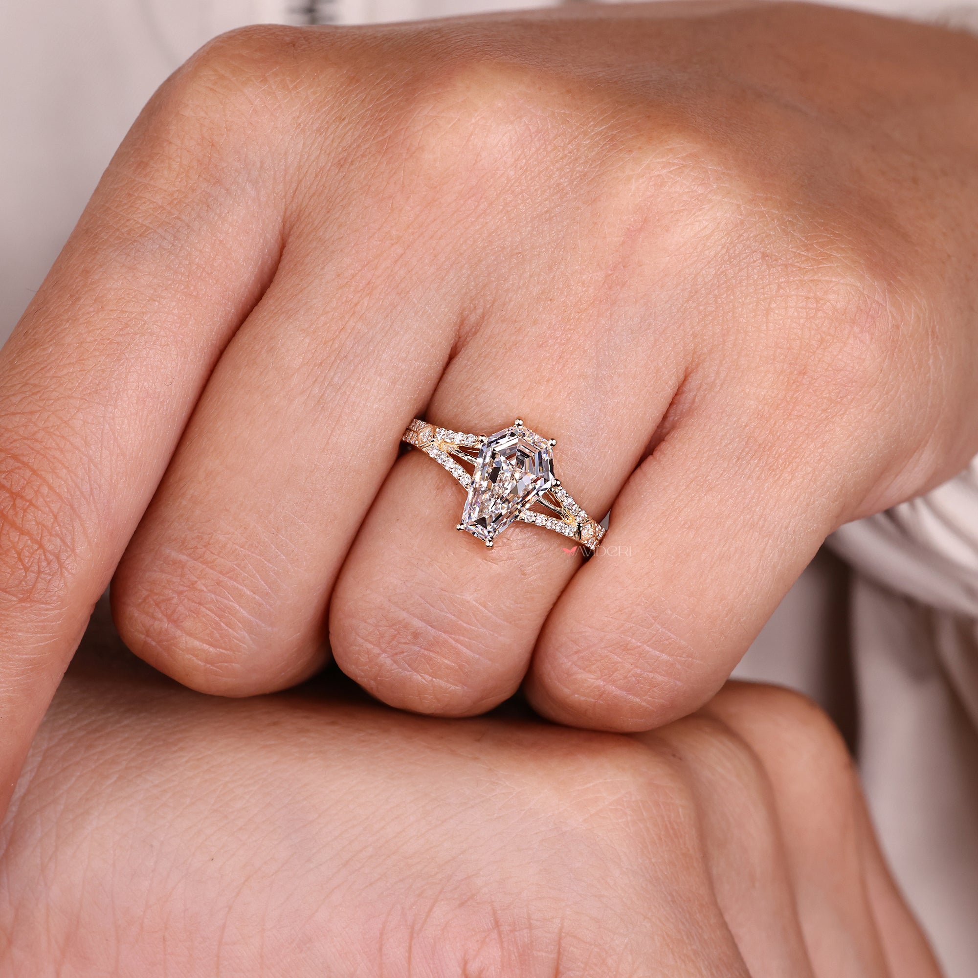 Avideri Coffin Cut Split Shank Diamond Ring.