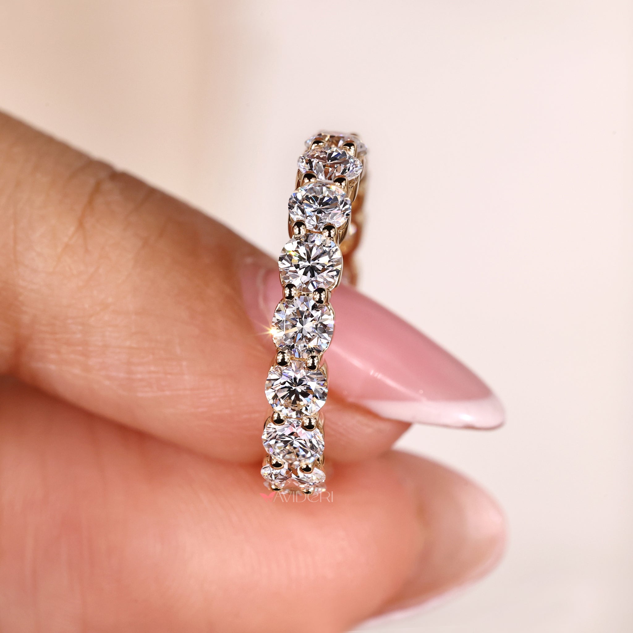 Beautiful lab grown diamond wedding band offering an ethical and brilliant choice.
