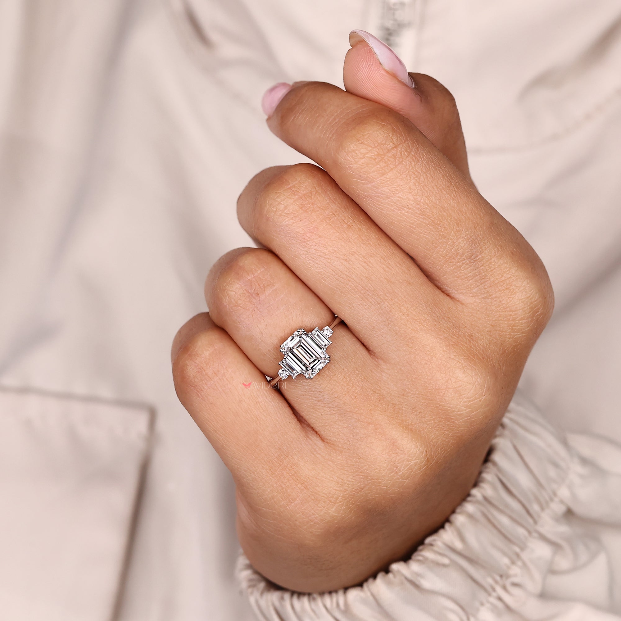 Lab grown five stone diamond ring handmade.
