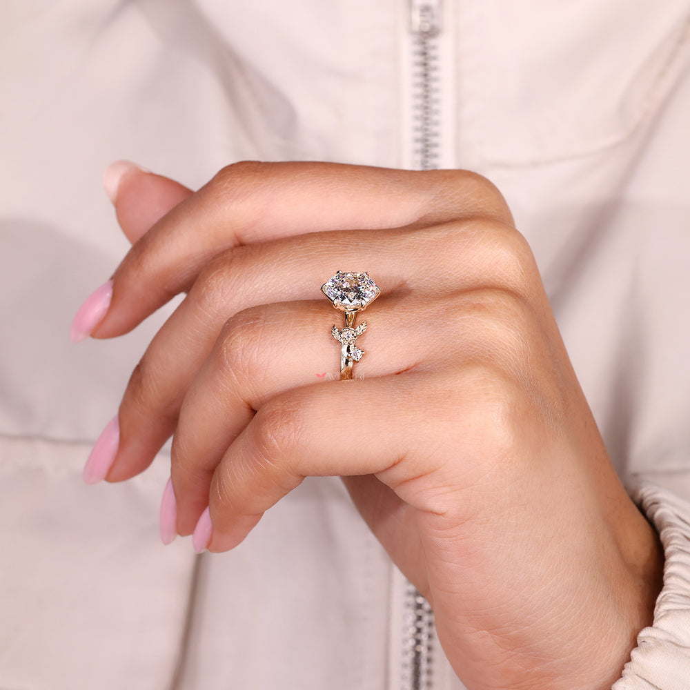 IGI certified Portuguese cut diamond ring with marquise and round side stones
