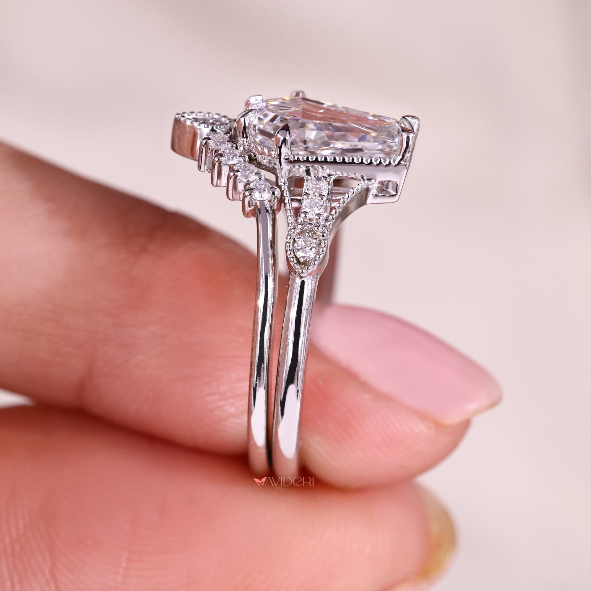 Art deco ring with milgrain detailing.