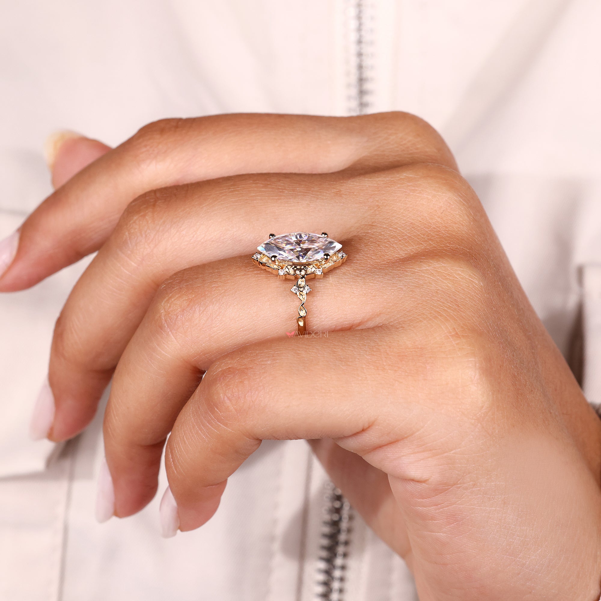 Engagement ring for her designed with custom engagement ring.