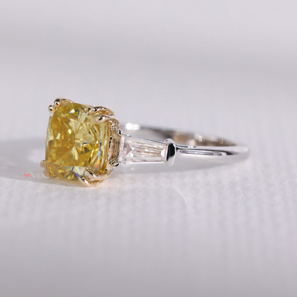 Double prong engagement ring, double prong ring, avideri engagement ring

