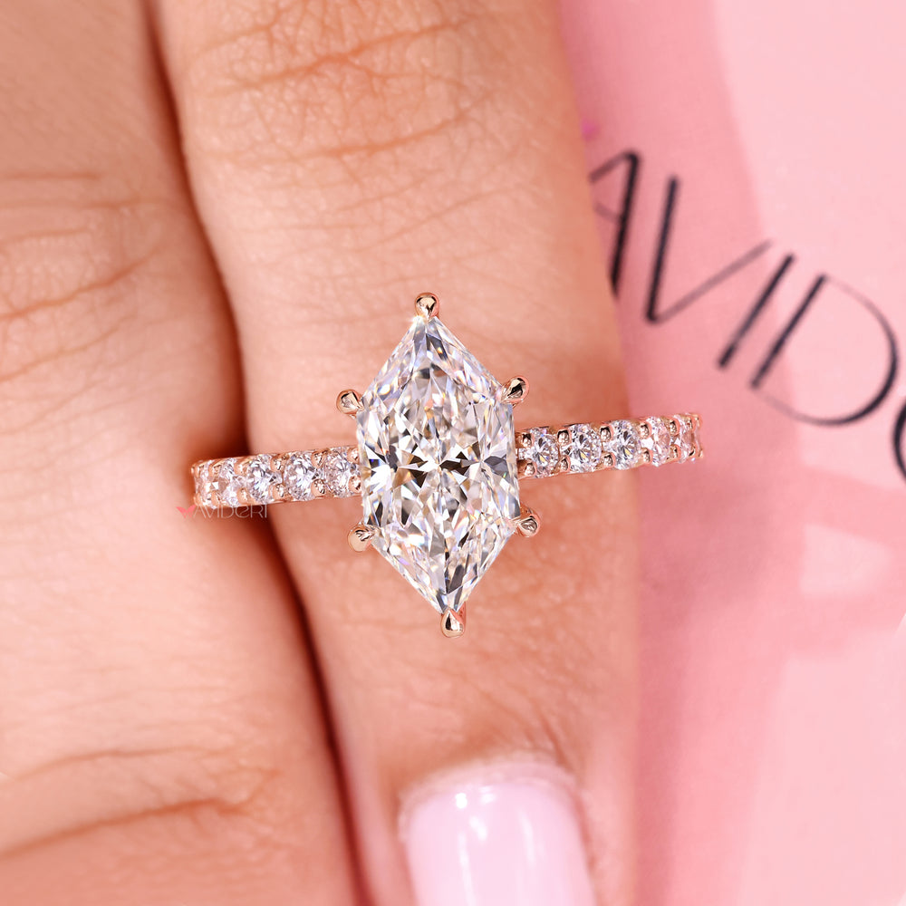 Six prong Dutch marquise diamond ring handmade.
