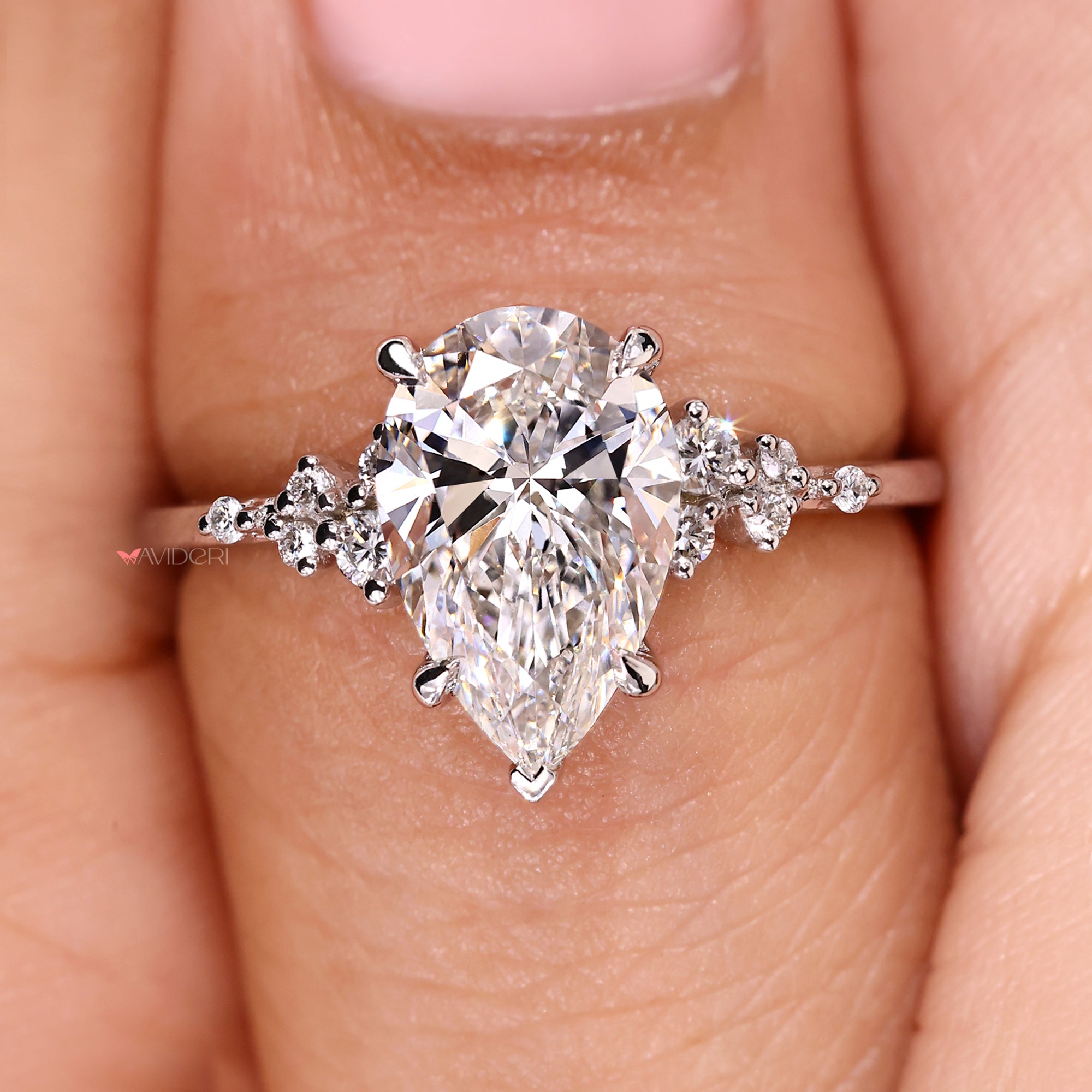 Handmade jewelry in white gold engagement ring style.
