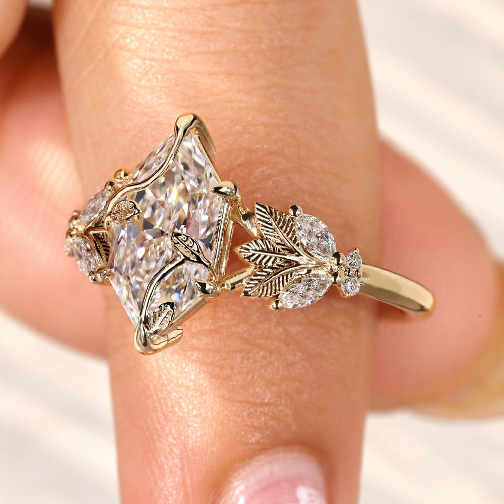 Dutch marquise diamond ring with leaf style details.
