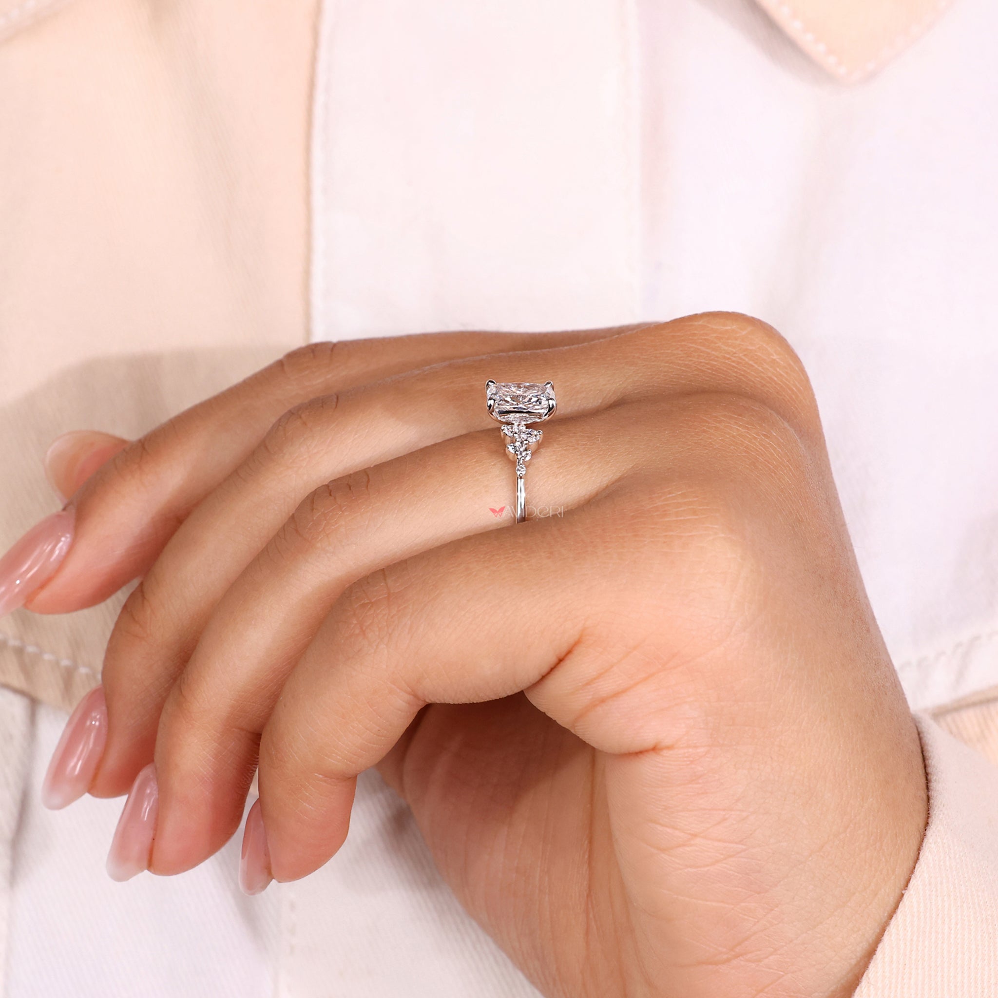 Timeless white gold ring featuring delicate craftsmanship
