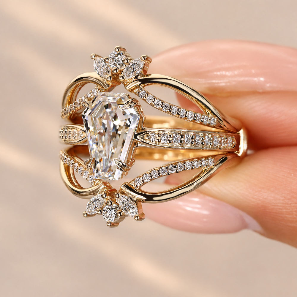 Coffin diamond ring with round diamond pave setting.
