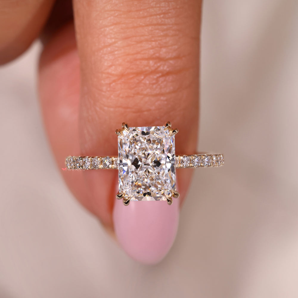 Prong setting ring featuring Lab Grown Diamond and Avideri engagement design.

