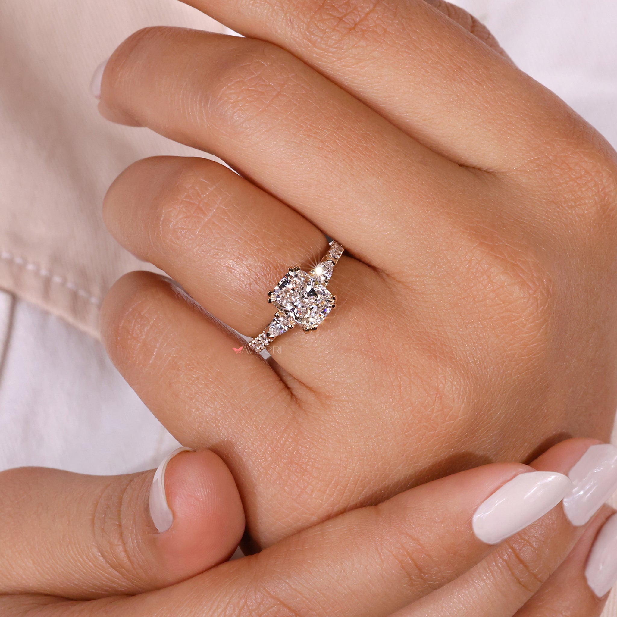 prong setting ring pave wedding band
