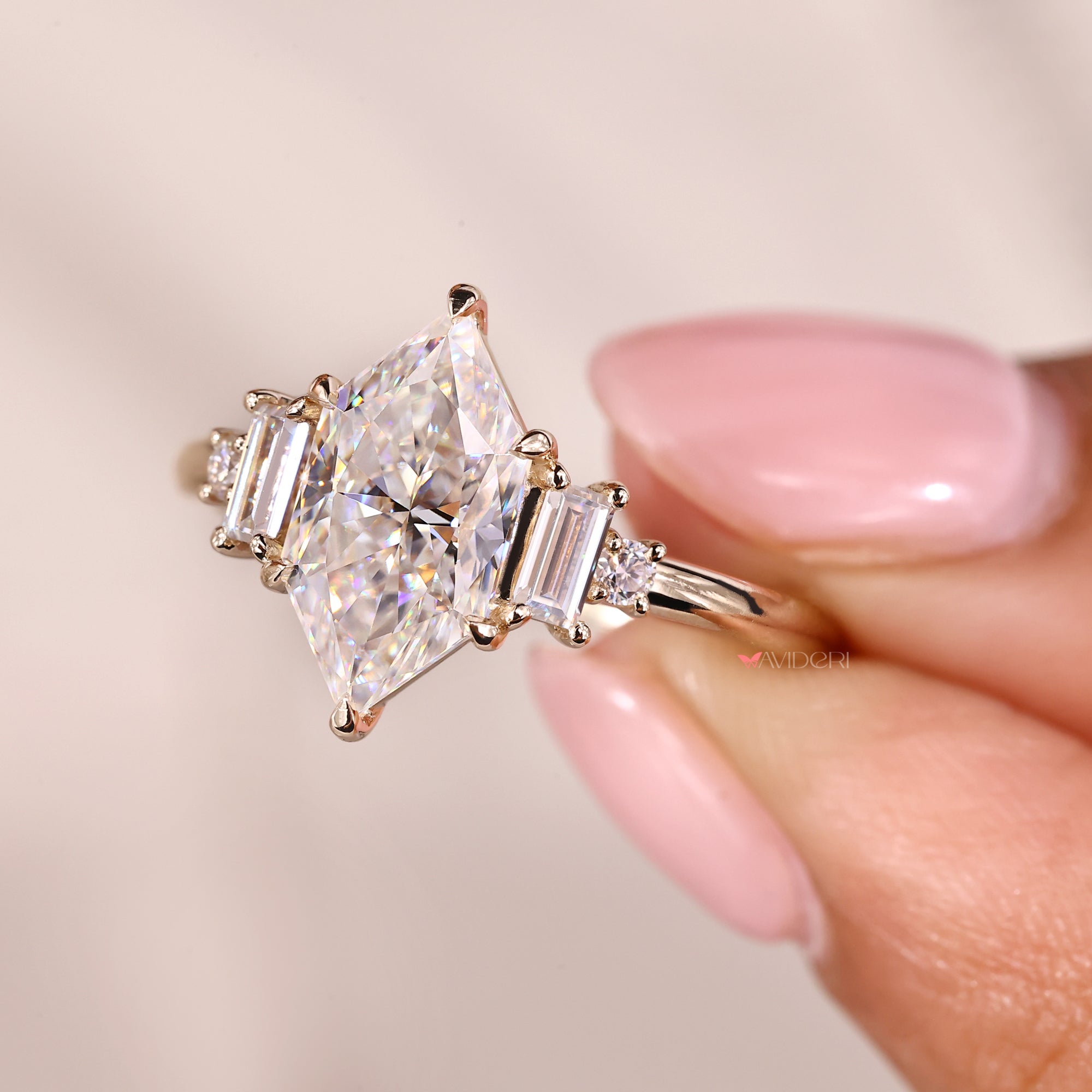 Muse setting ring with 6 claw prong setting.