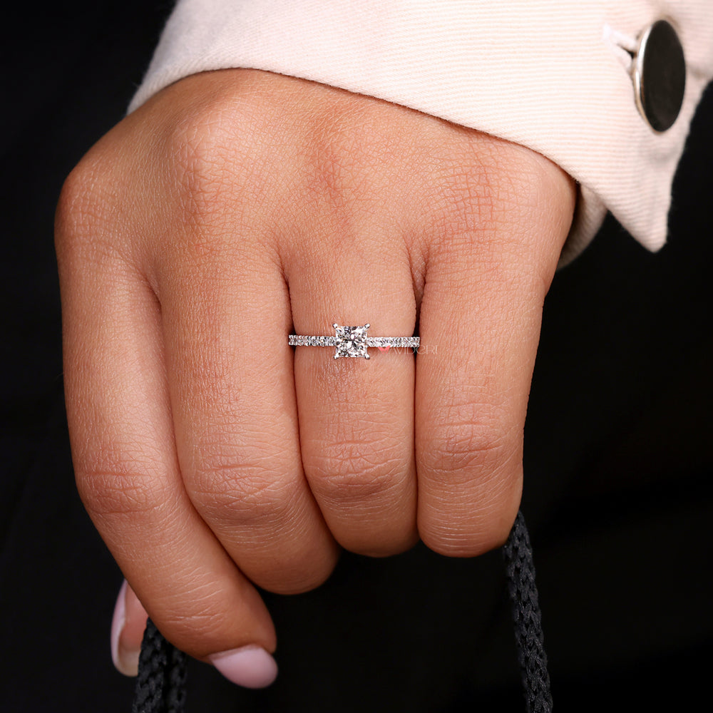 Round 4 prong engagement ring for a classic look.
