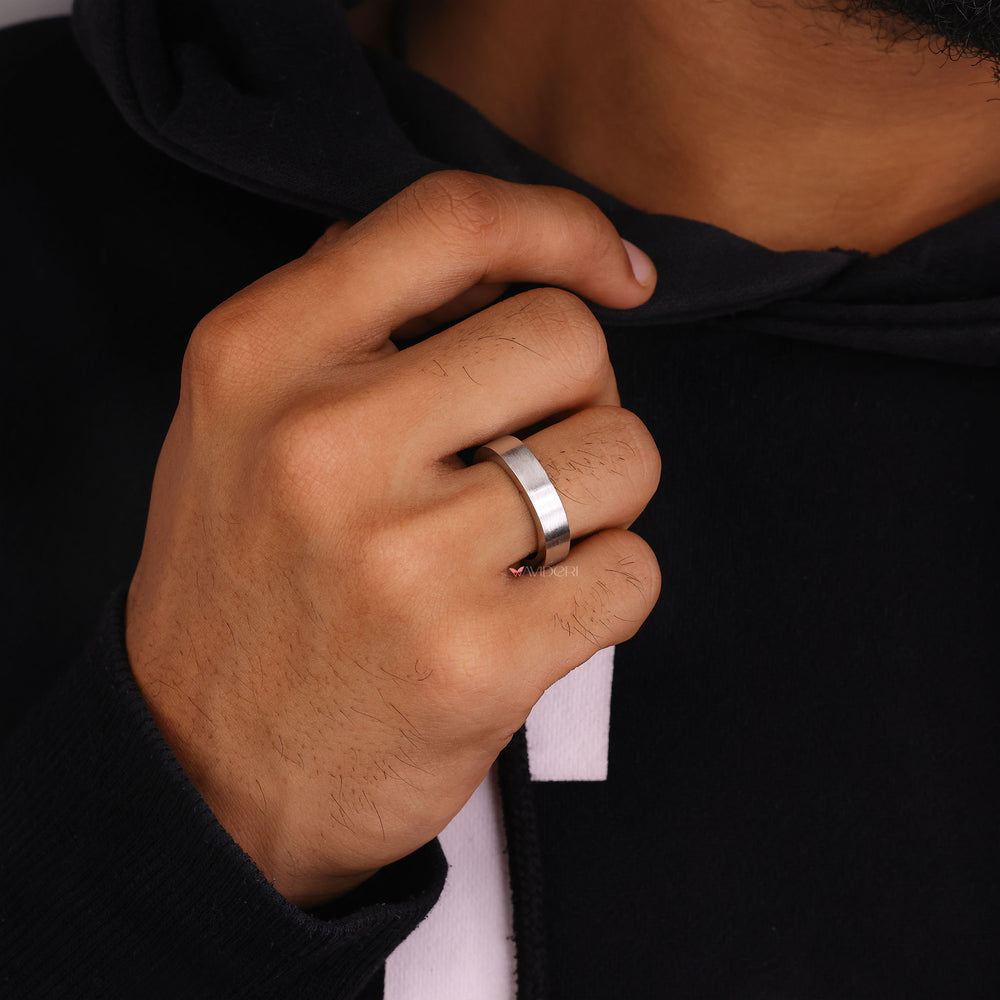 Great gifts for men include luxury rings and bands.