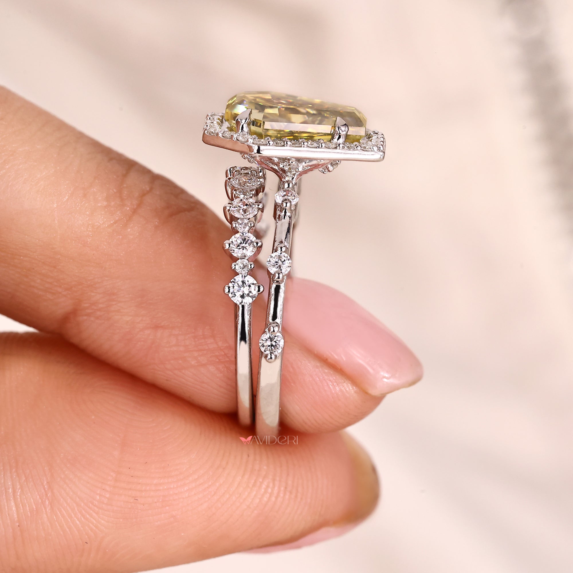 Coffin cut ring with canary yellow cut ring.