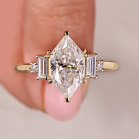 Dutch Marquise Engagement Ring With Muse Setting