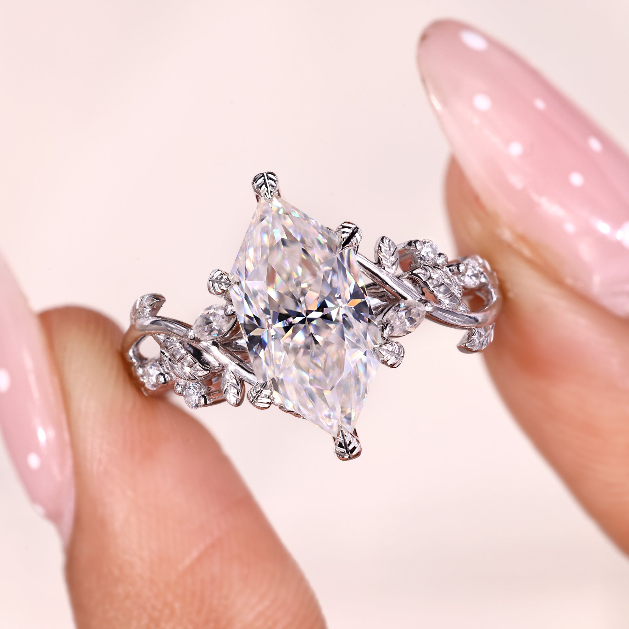 Avideri ring in nature inspired engagement ring design.