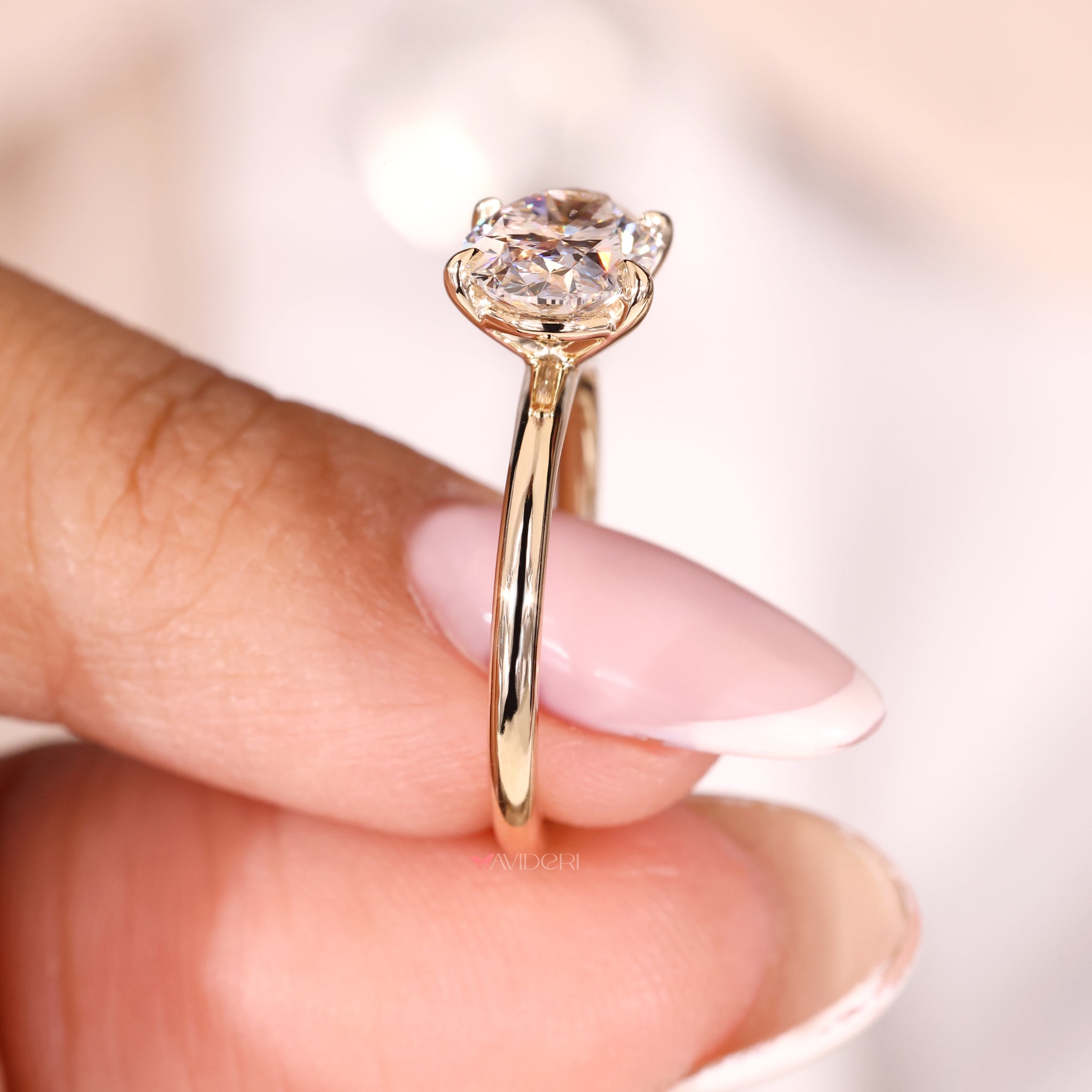 Avideri ring, avideri engagement ring, gold oval diamond engagement ring
