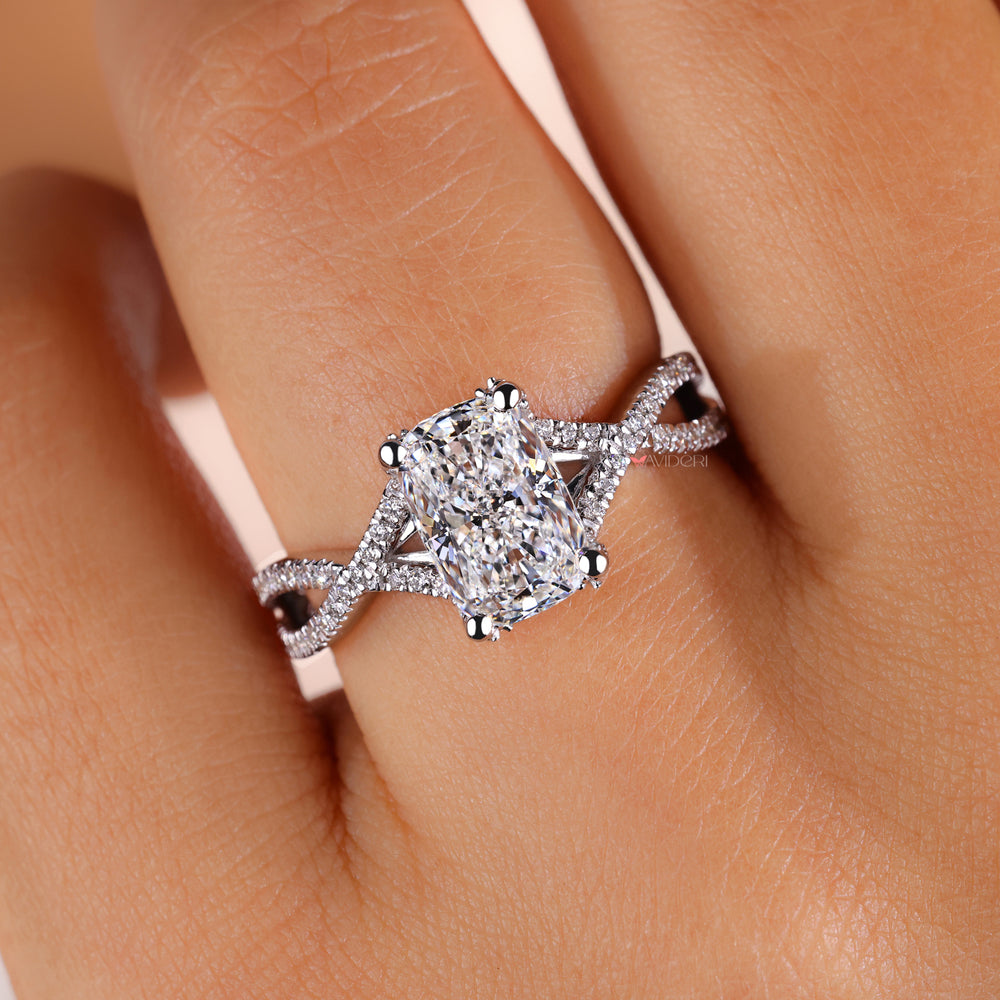 Bridge accent ring setting with pave twist ring details, adding brilliance and charm to your engagement ring.
