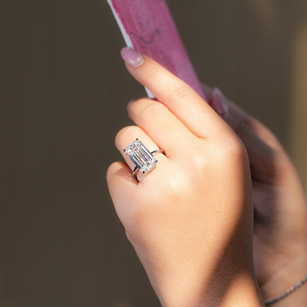 Solitaire engagement ring with a 4 claw prong setting.

