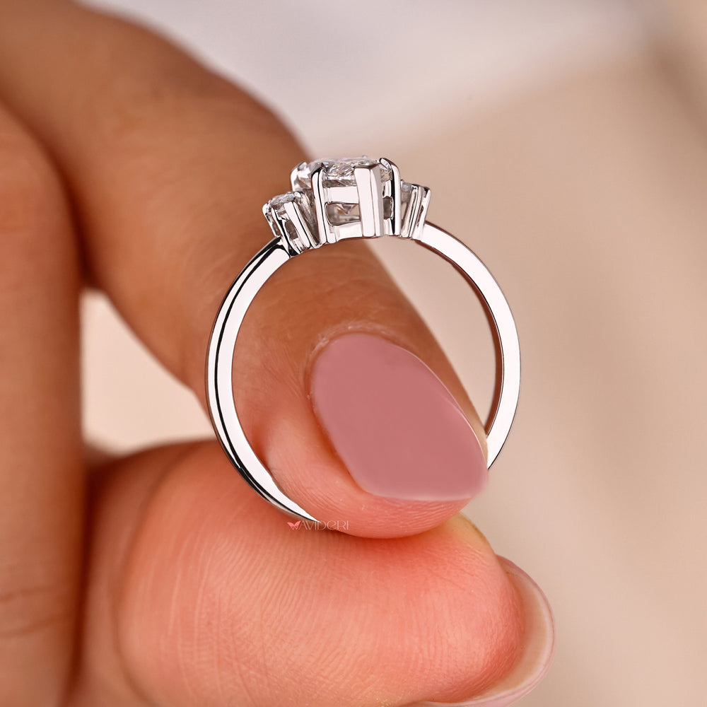 Avideri engagement ring featuring marquise cut engagement ring details and a unique marquise ring setting for special moments.
