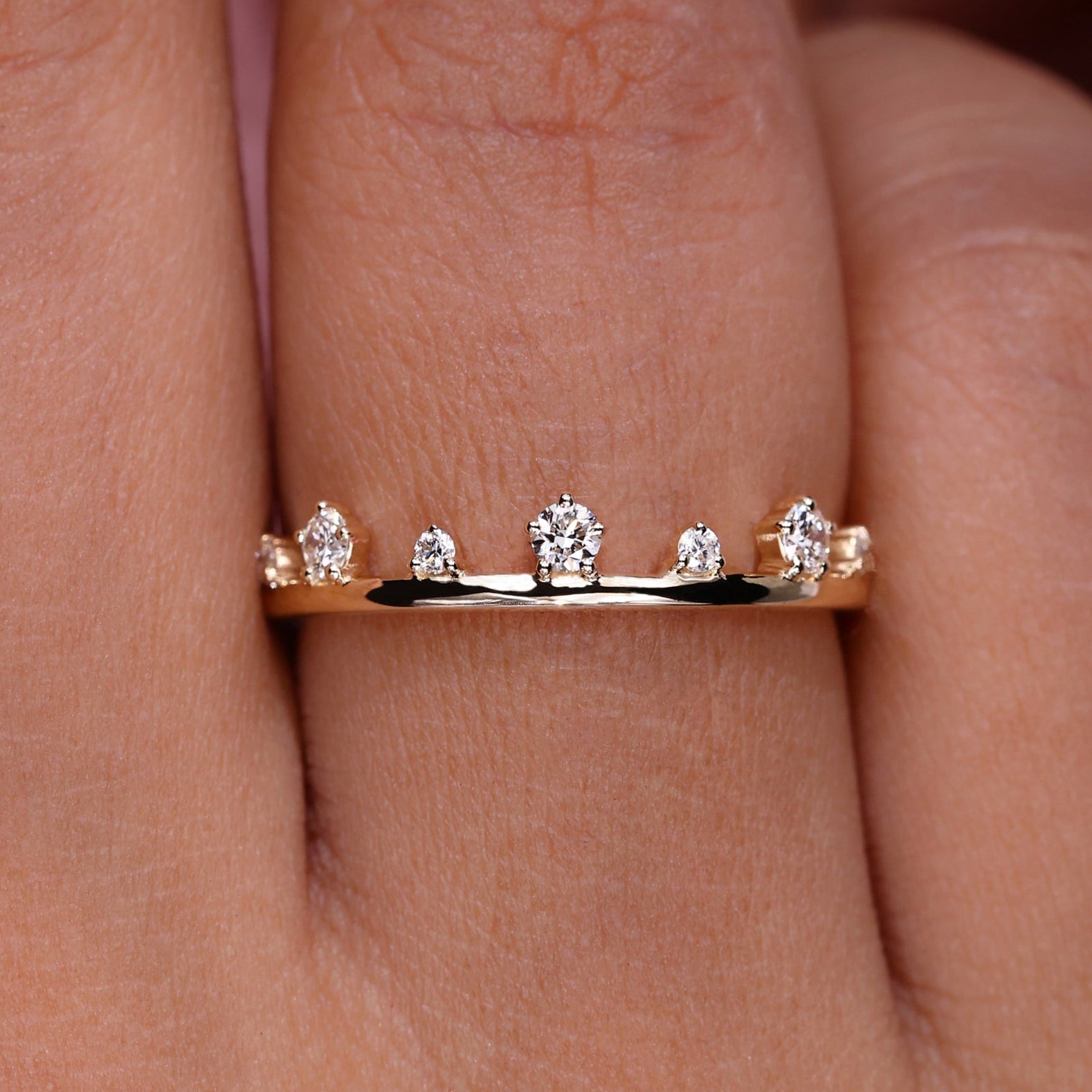 Round diamond band with a sleek and classic design.
