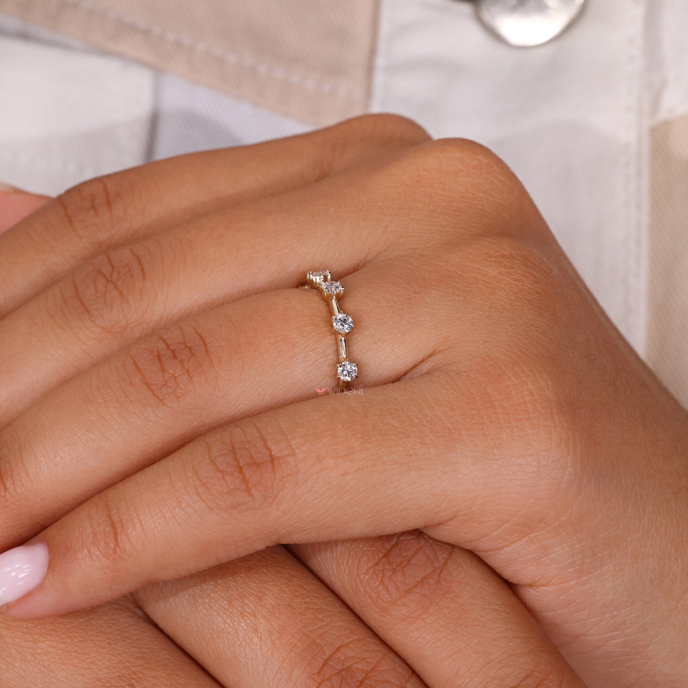 Lab Grown Diamond round diamond wedding band for an eco-friendly choice.
