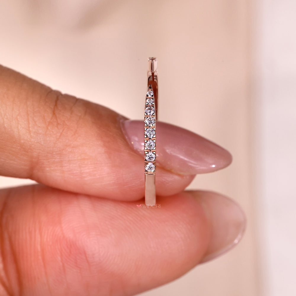 Half eternity band crafted with lab grown diamonds for an ethical choice
