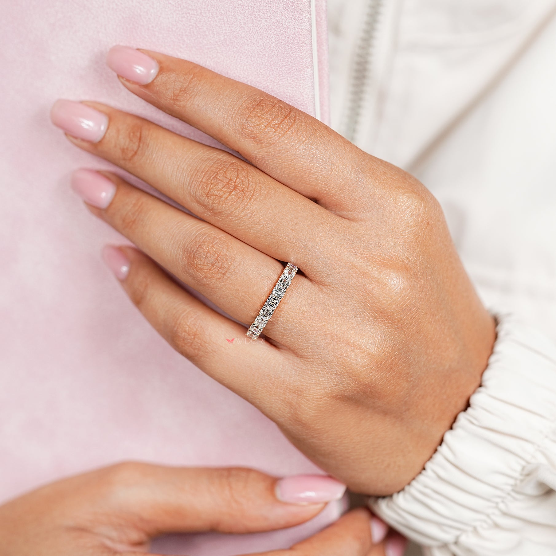 Handmade asscher diamond semi eternity band with prong setting
