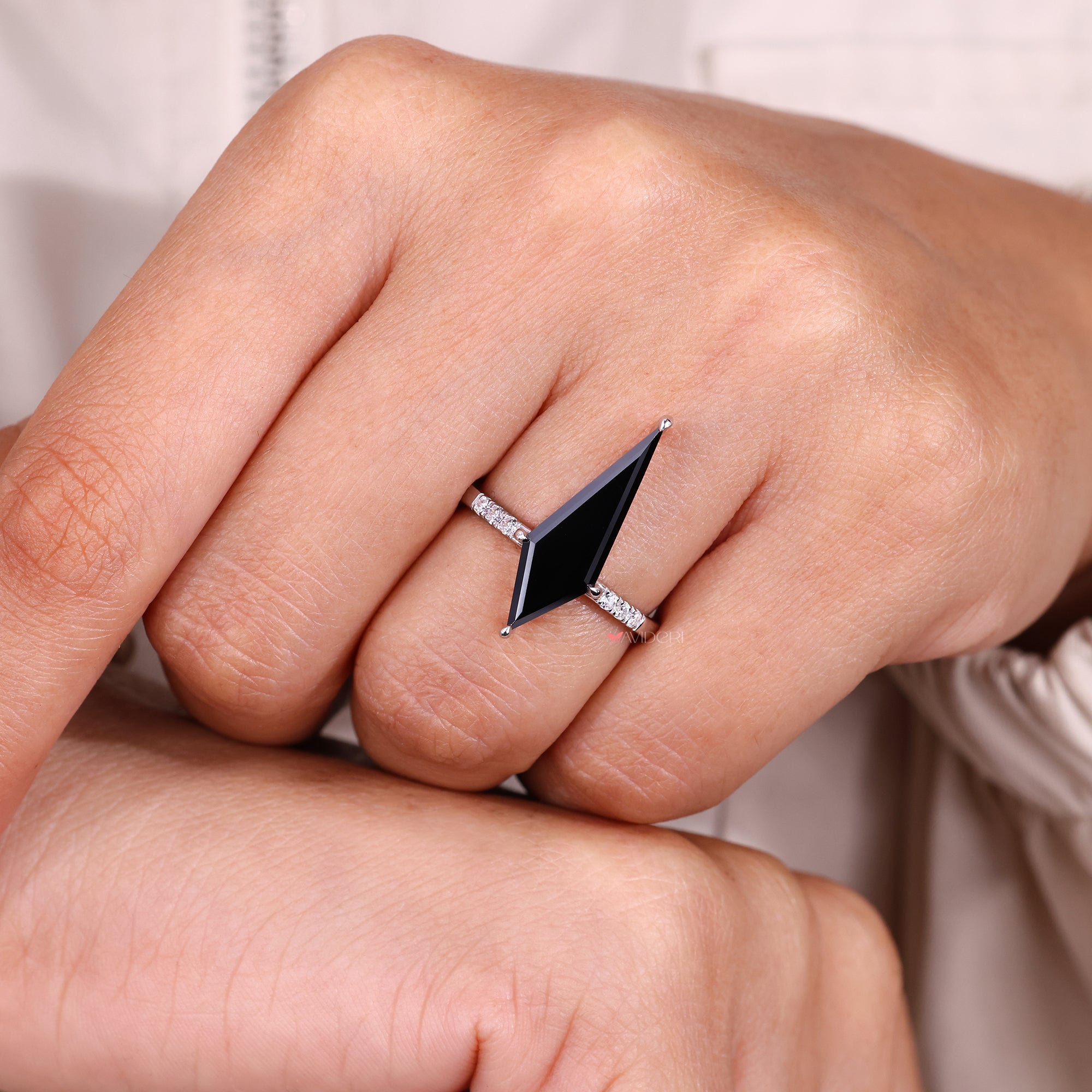 Avideri Black Moissanite Engagement Ring.