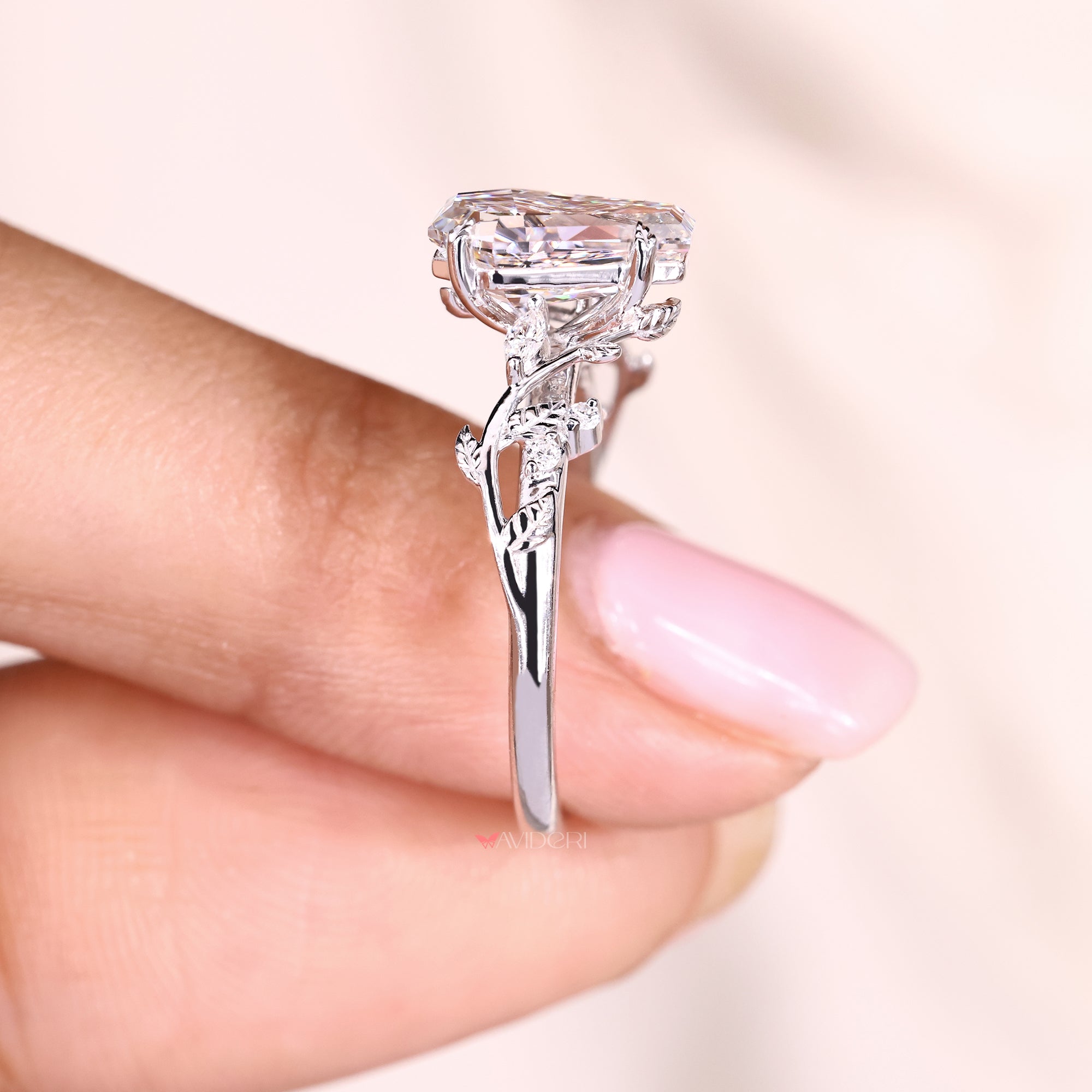 Avideri engagement ring with coffin cut engagement ring.