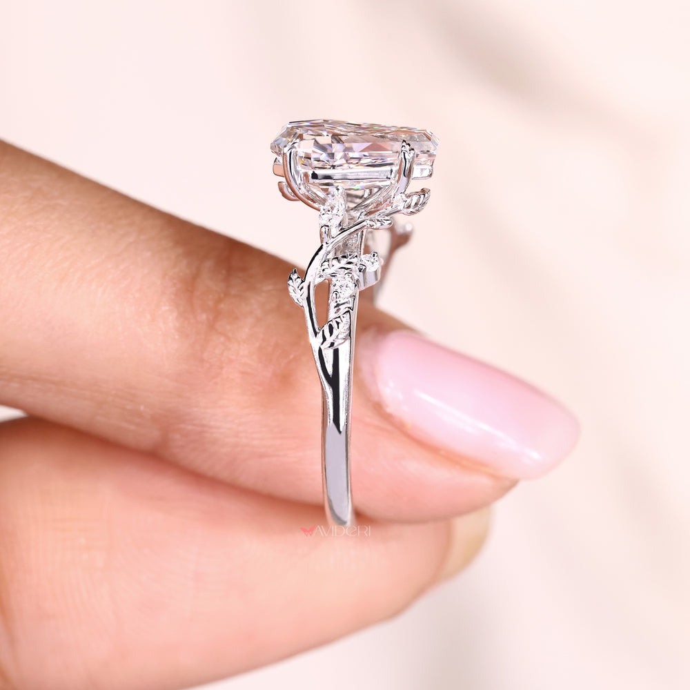 Avideri engagement ring with coffin cut engagement ring.