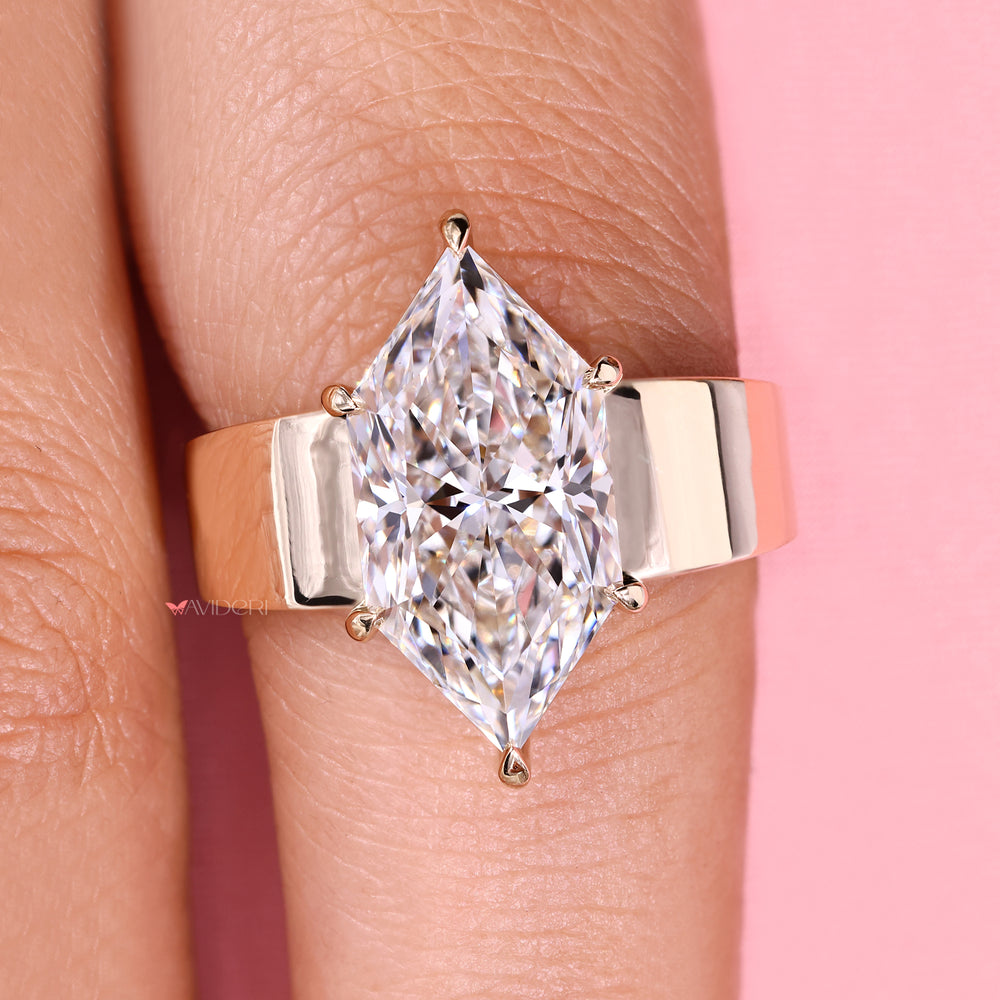 IGI certified dutch marquise diamond engagement ring.
