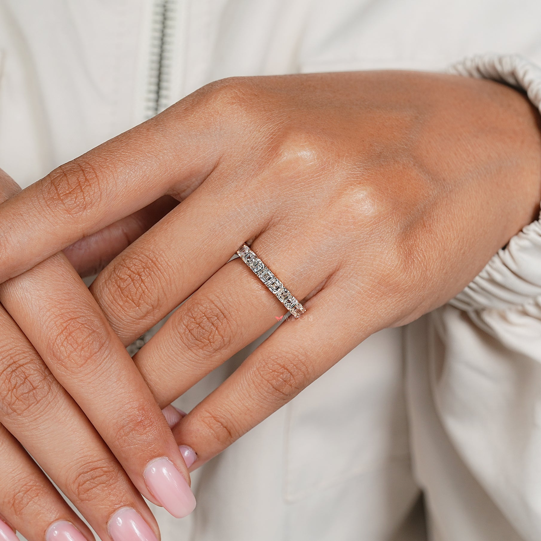 Semi eternity wedding band with asscher cut diamonds
