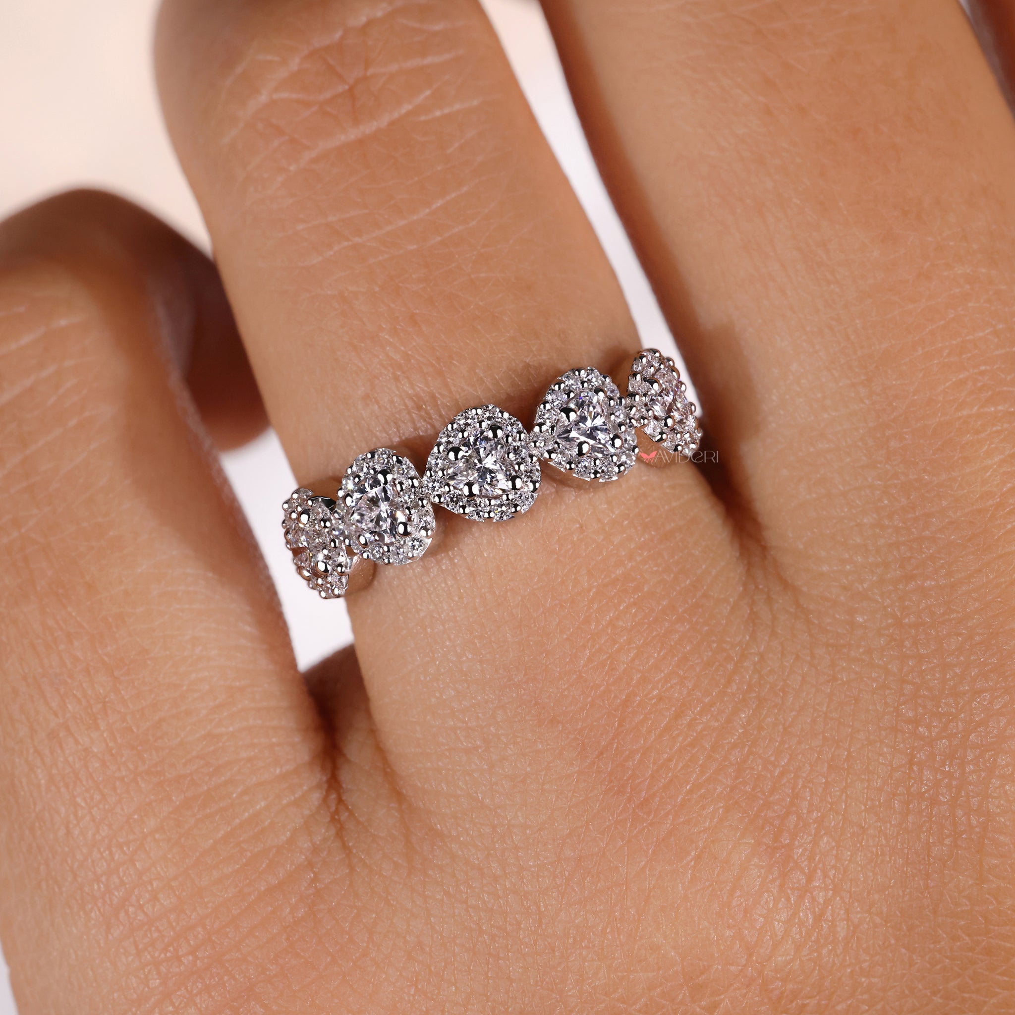 Classic handmade wedding band in white gold.