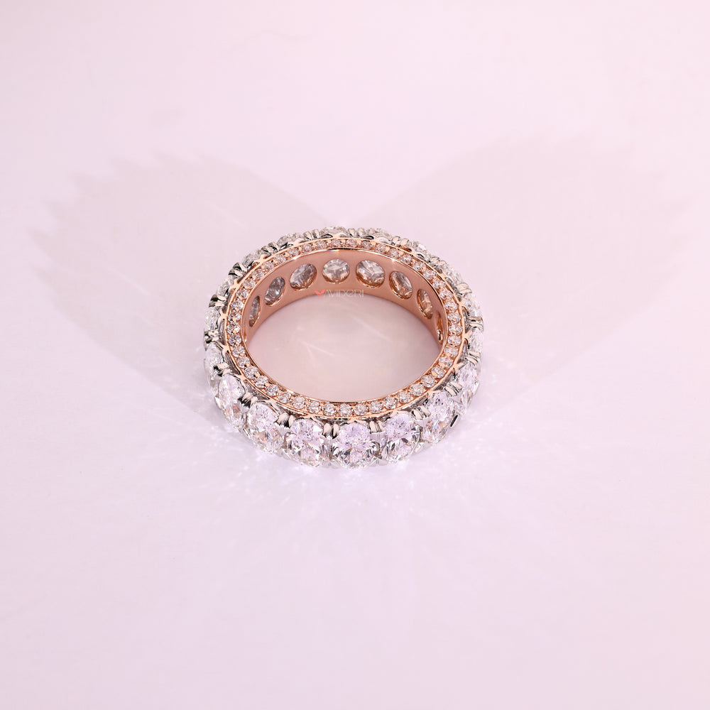 Lab grown oval diamond band IGI certified.
