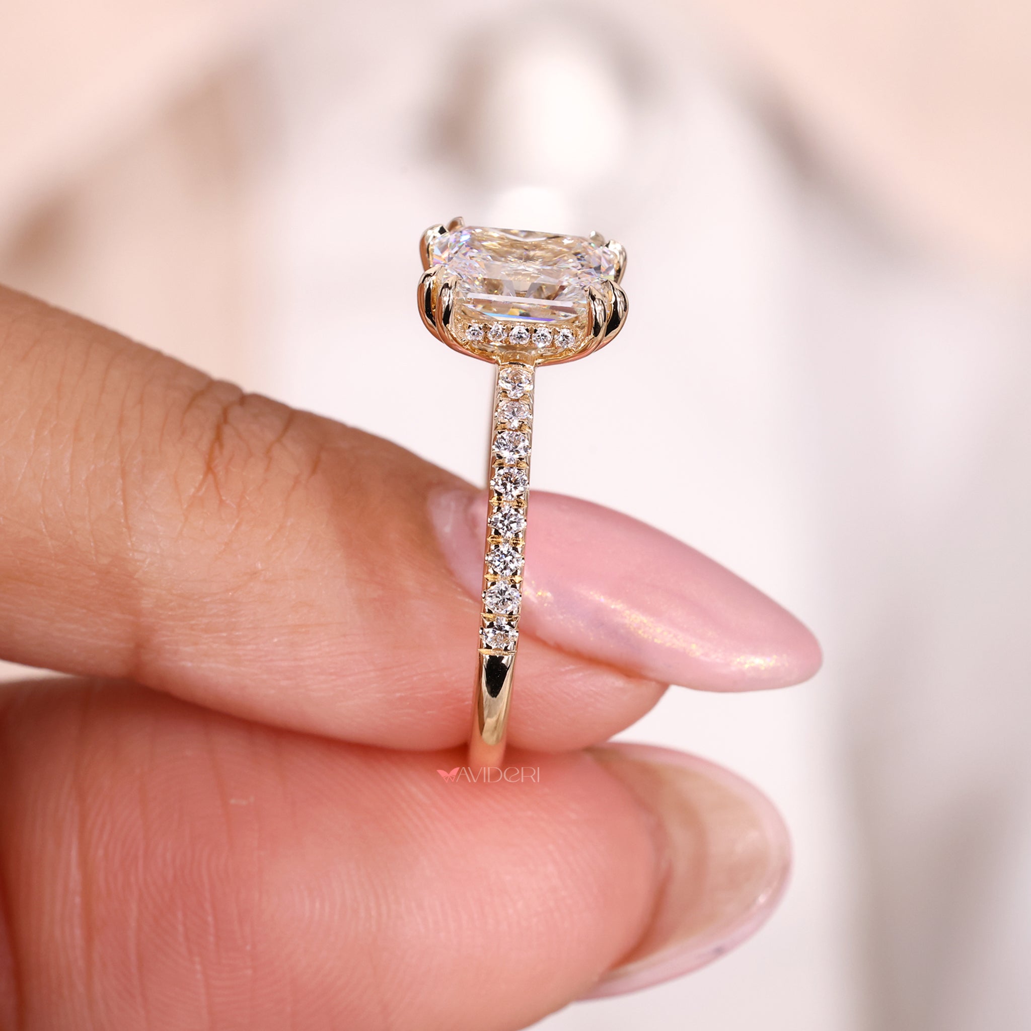 Avideri ring with Avideri engagement ring.