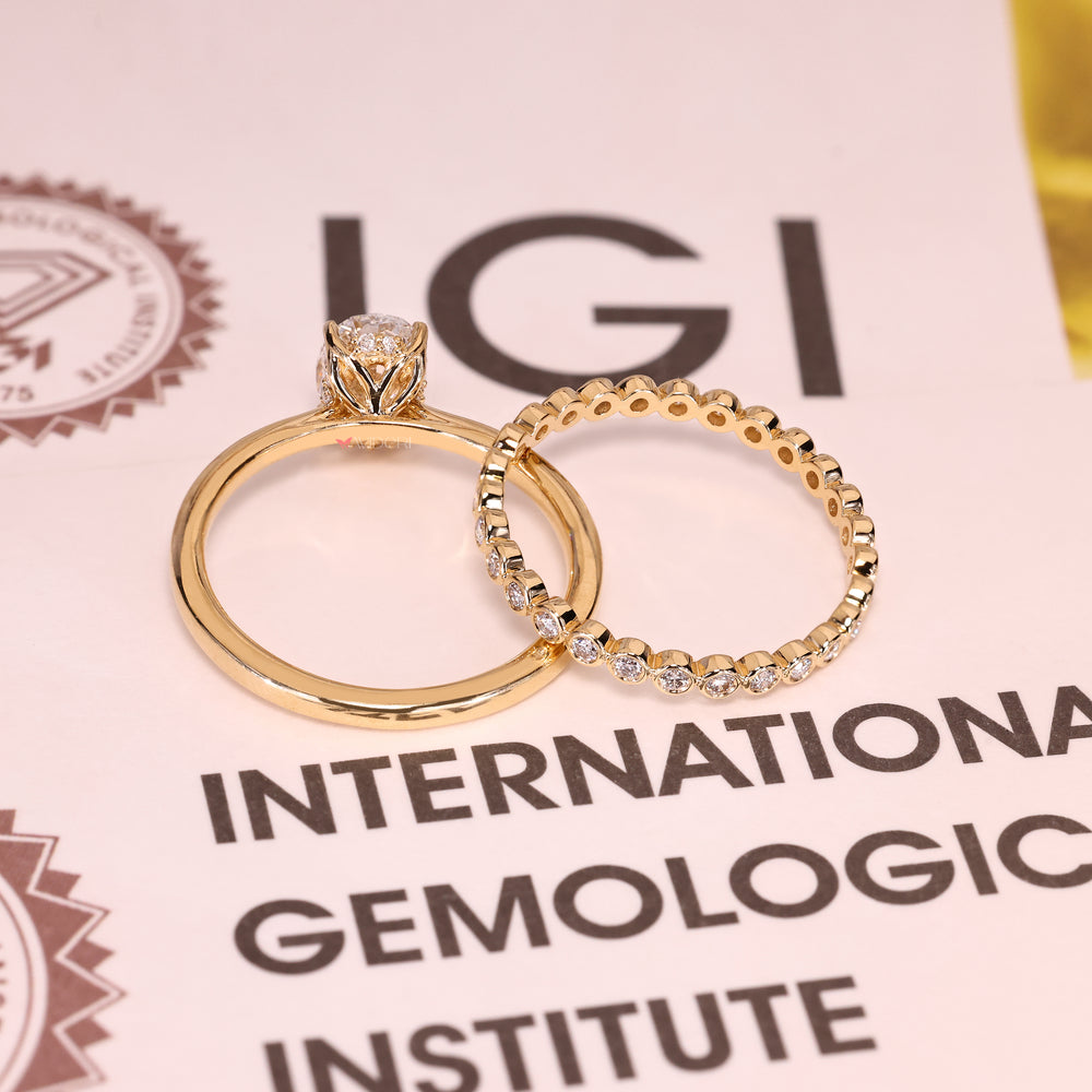Lab grown oval diamond ring IGI certified.
