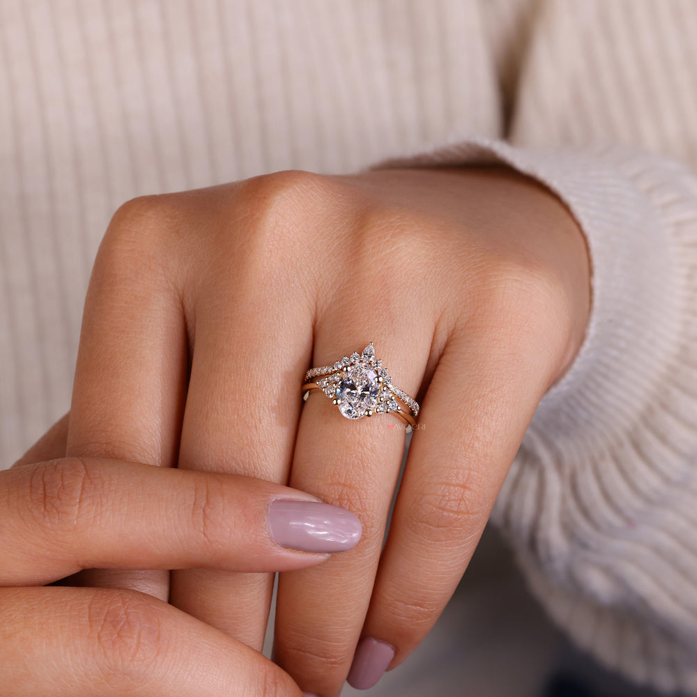 A sophisticated lab grown diamond wedding band that embodies elegance and sustainability in its sparkling stones.
