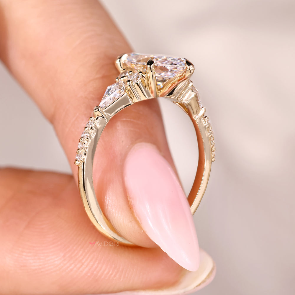 Buy engagement ring with IGI certified lab-grown ring.