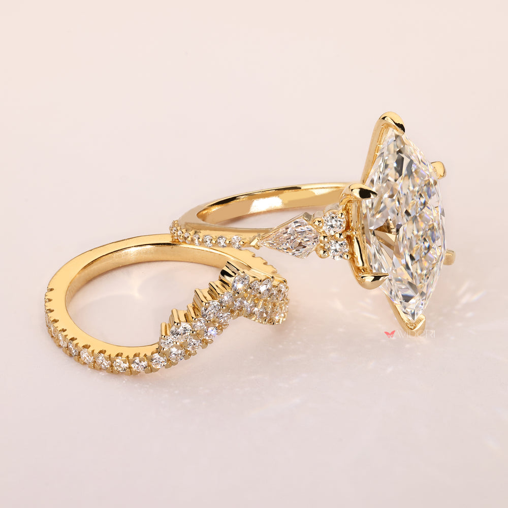 Curved wedding band with round cut diamond.
