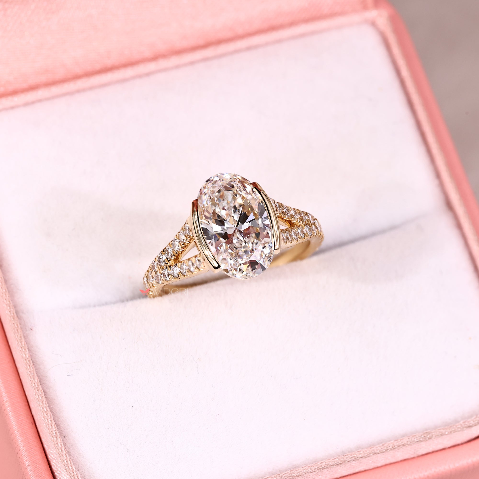 Handmade ring with avideri engagement ring.