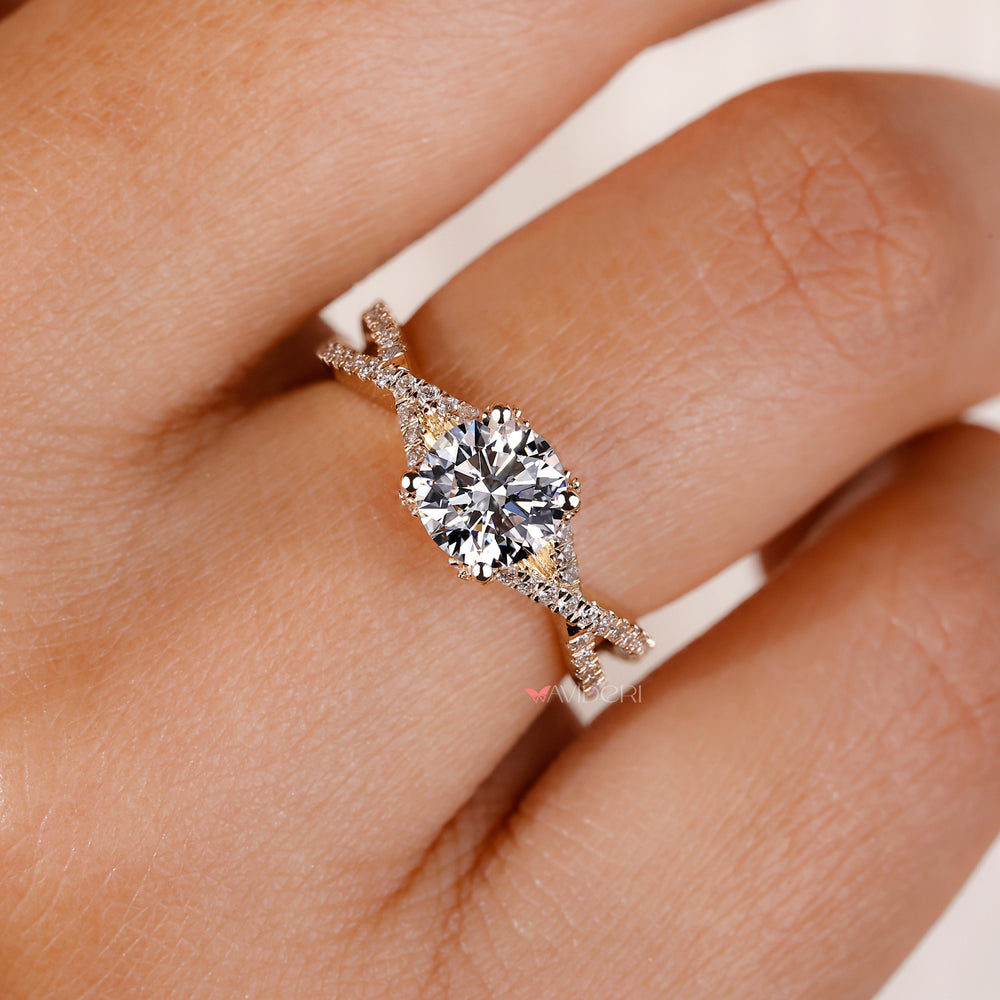 Basket ring setting prong setting ring.
