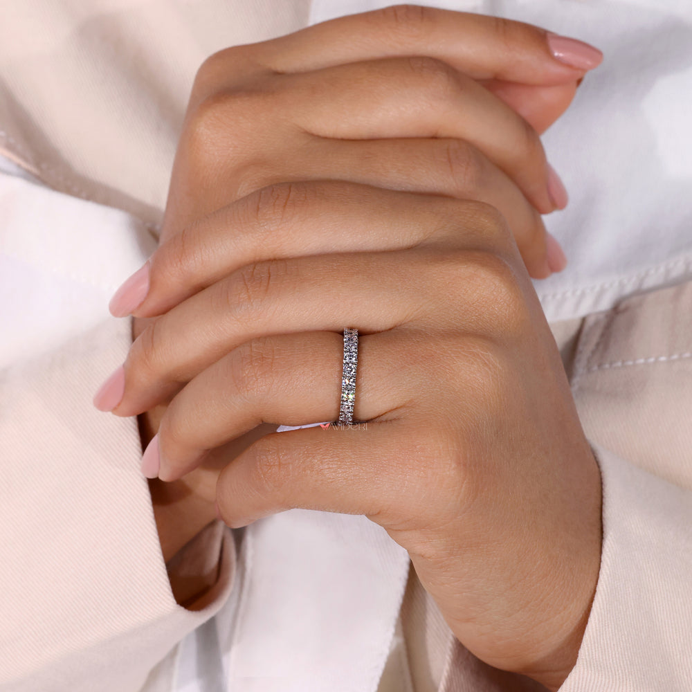 Custom wedding band made for timeless elegance.
