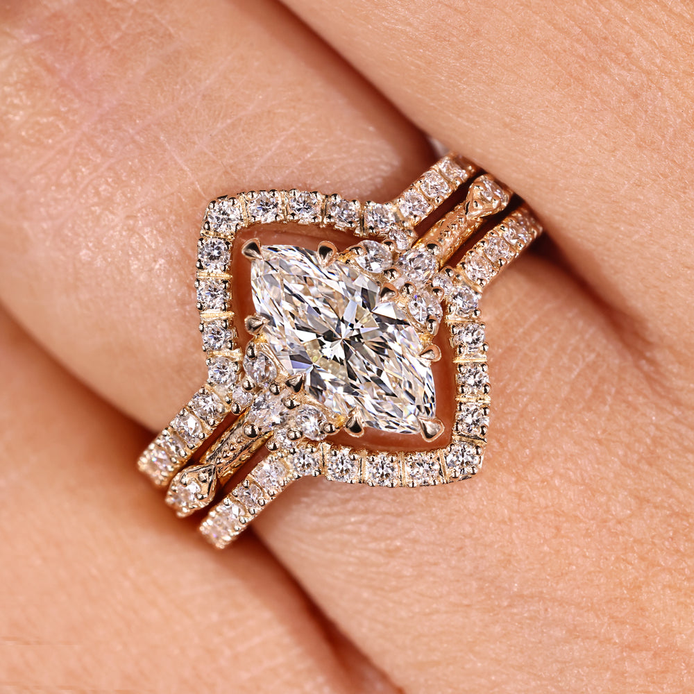 8 claw prong setting in Milgrain setting ring.